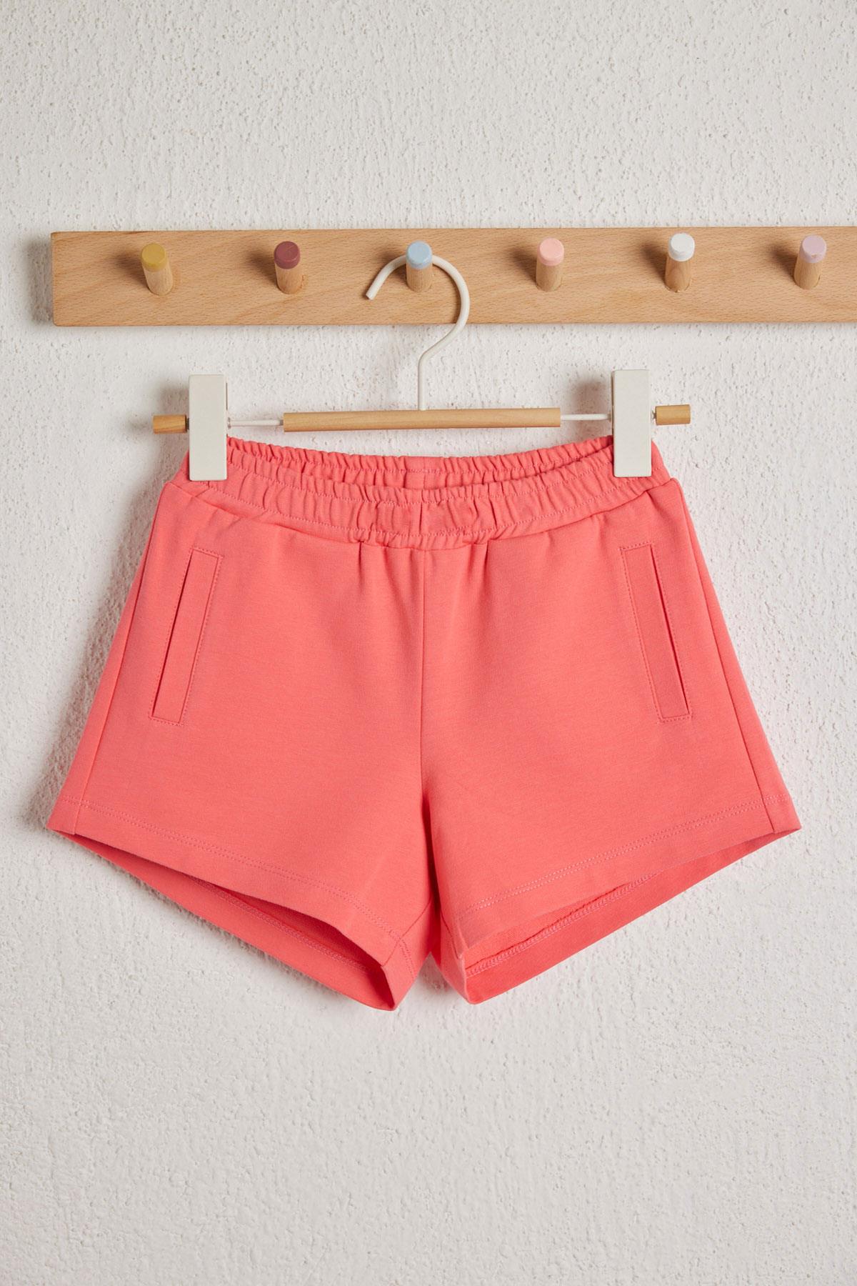 Fun Giraffe Girls Shorts Pink