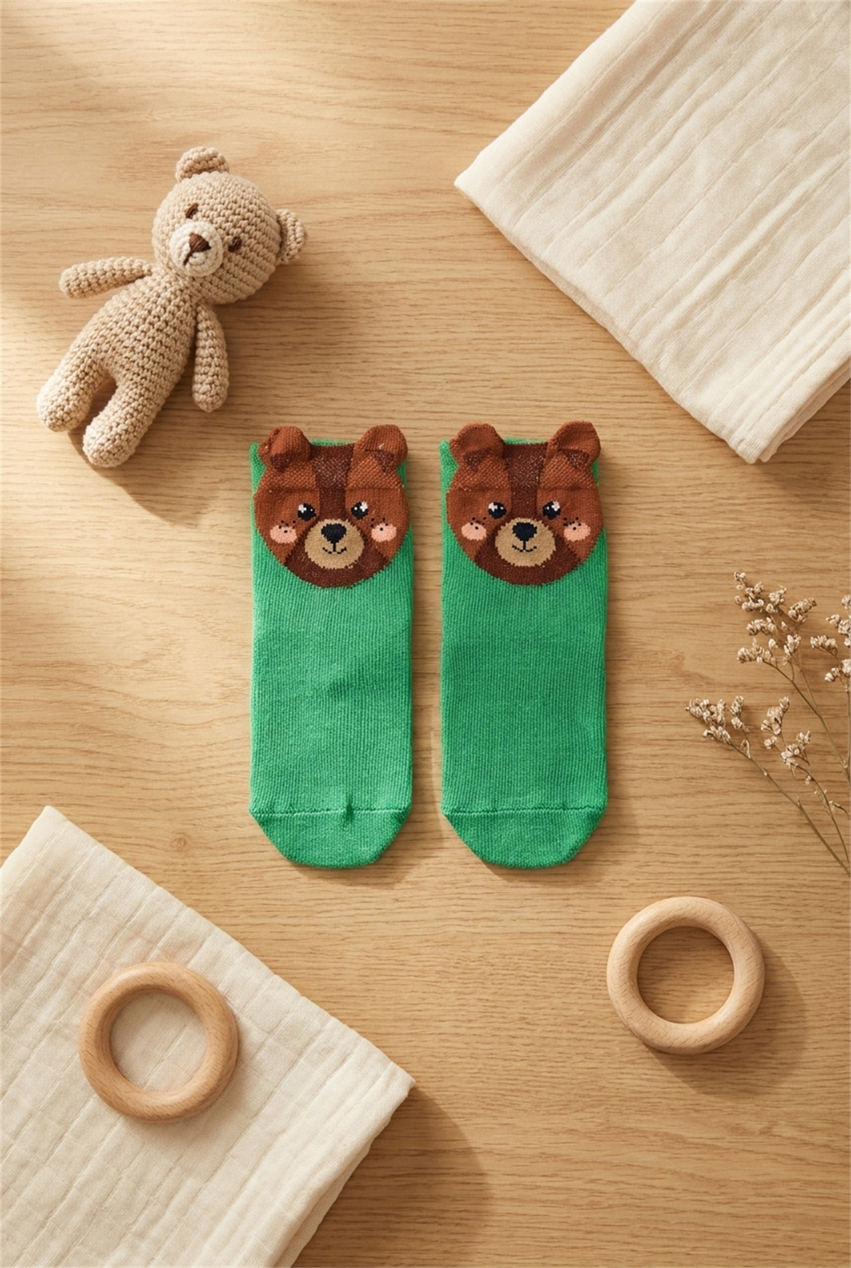 Green Baby Socks With Animal Pattern