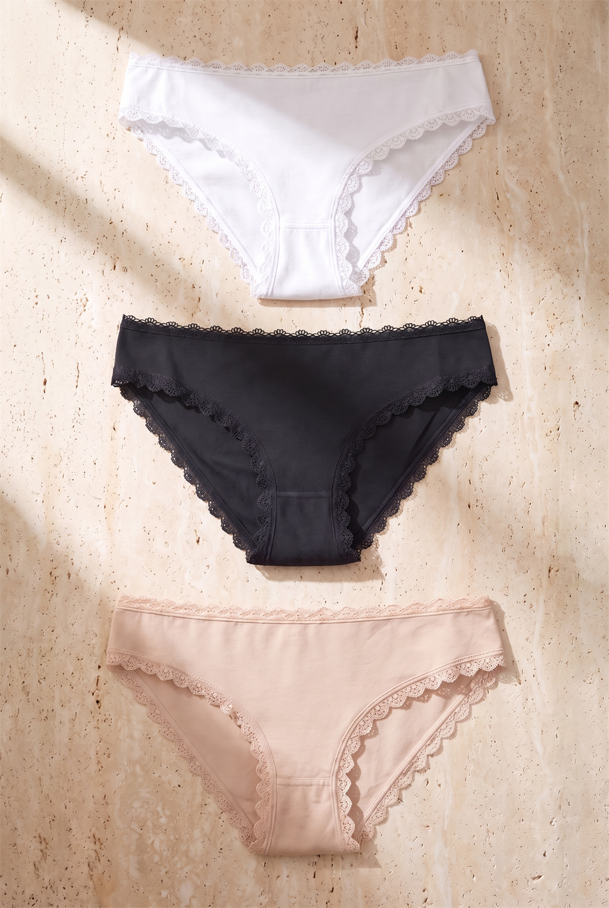 Kadın 3lü Dantelli Basic Slip Külot Siyah/Beyaz/Nude