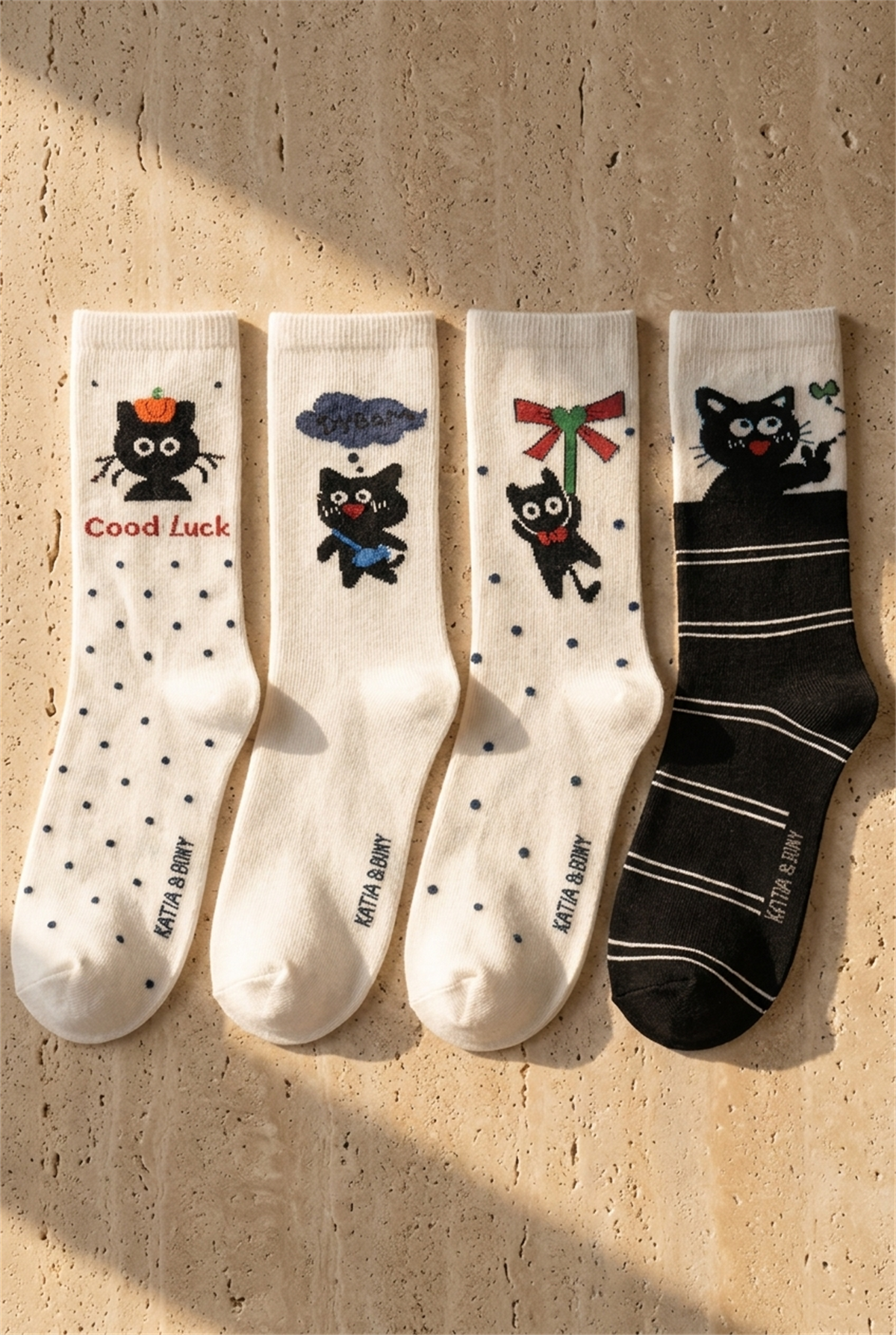 Kadın 4lü Karışık Kedi Desenli Soket Çorap