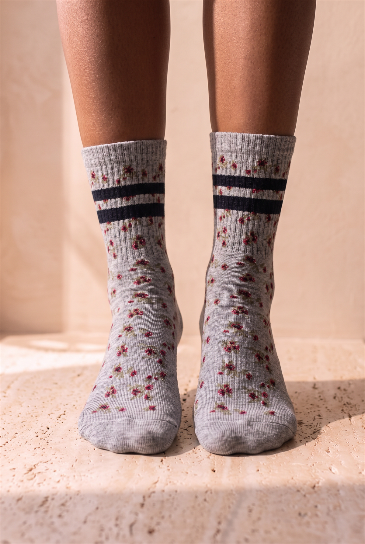 Floral Womens Socks Gray