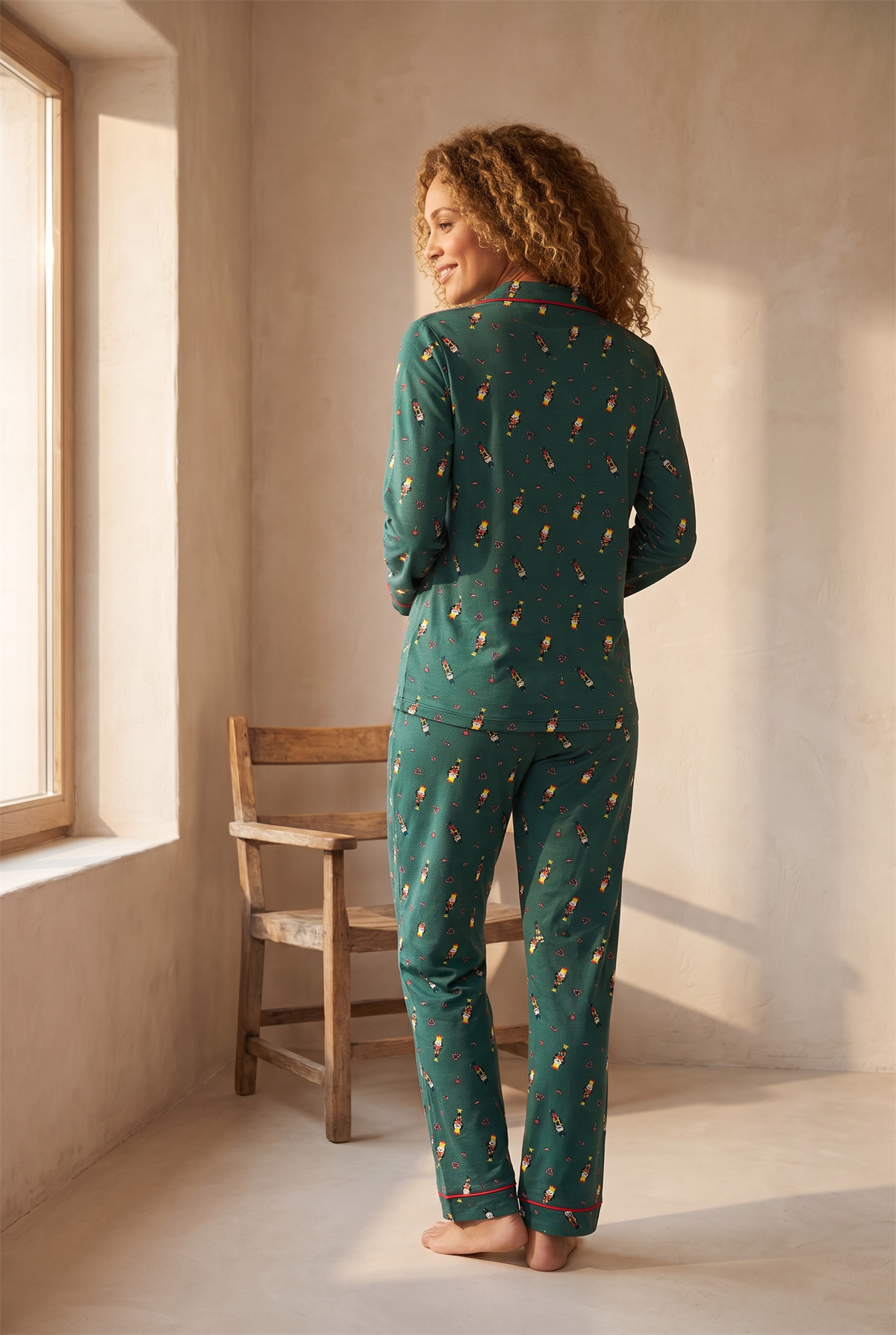 Kadın Dear Santa Kurşun Askerli Cepli Yılbaşı Pijama Takımı Yeşil