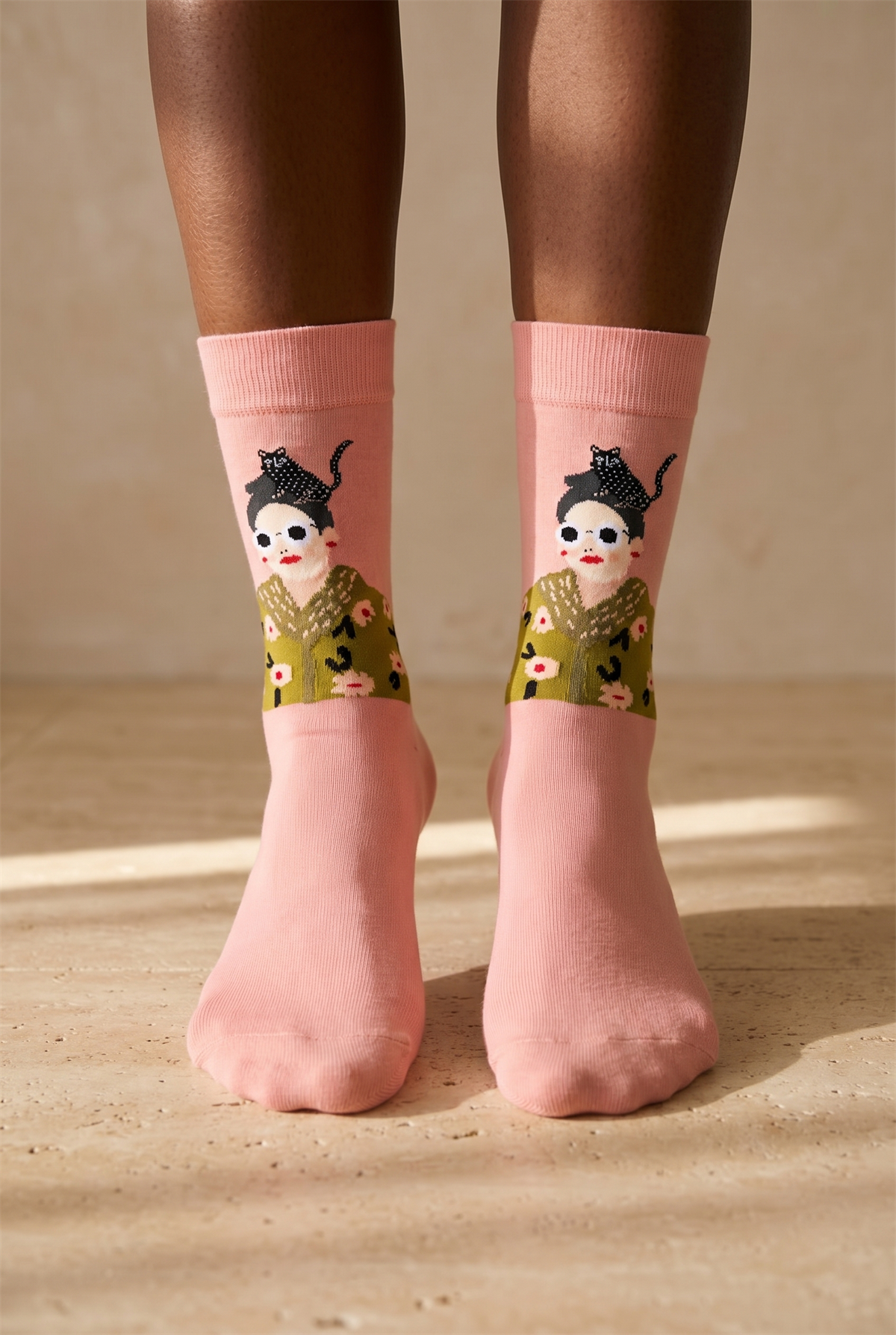 Kadın Figürlü Soket Çorap Pembe