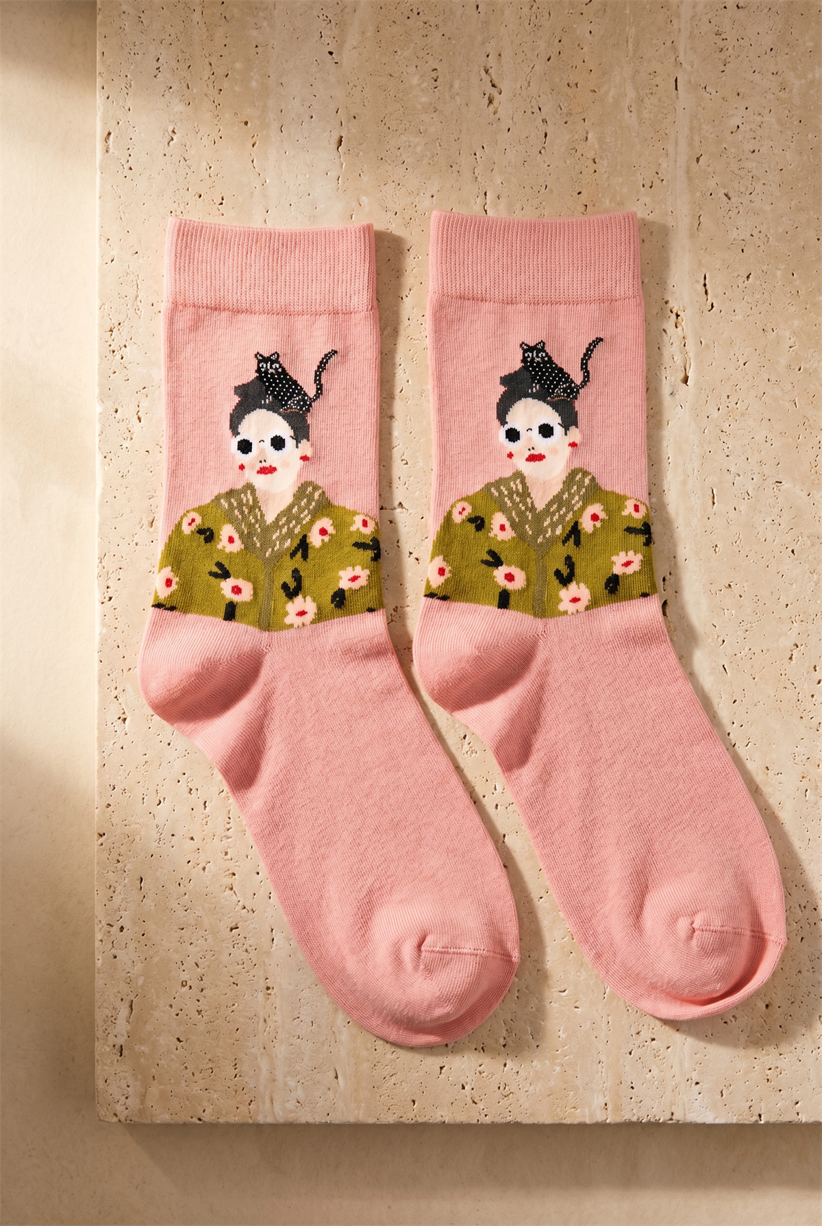 Kadın Figürlü Soket Çorap Pembe