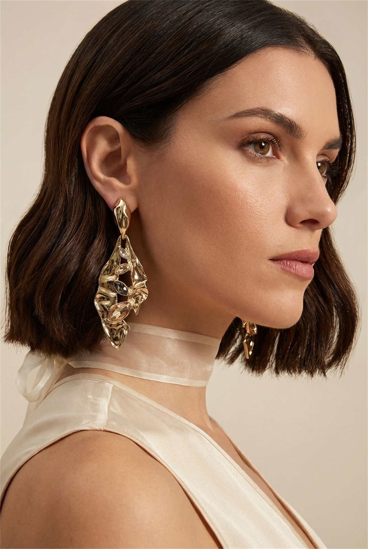 Womens Gold Stone Detailed Earrings