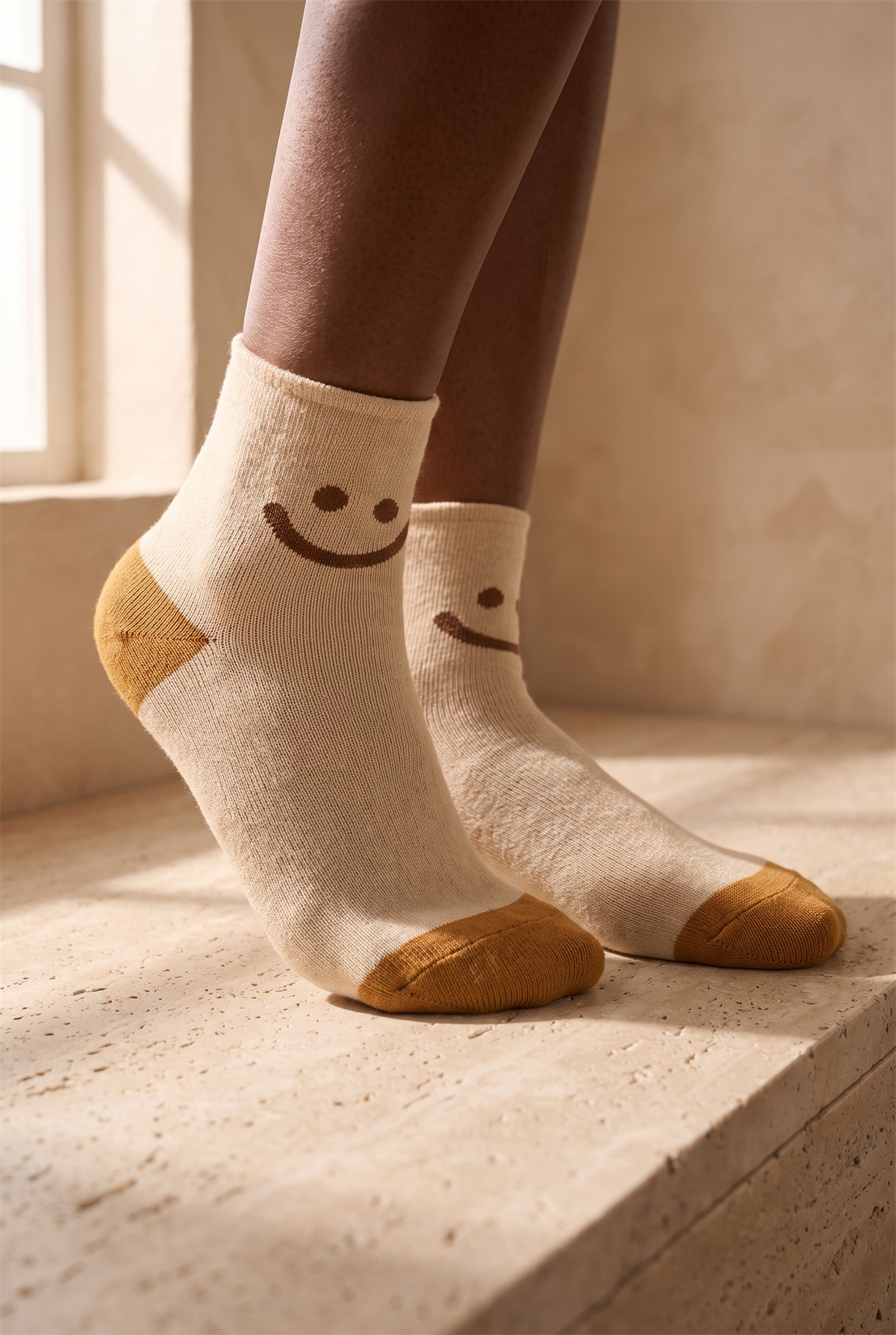 Womens Smiley Face Patterned Surprise Towel Ankle Socks Multicolor