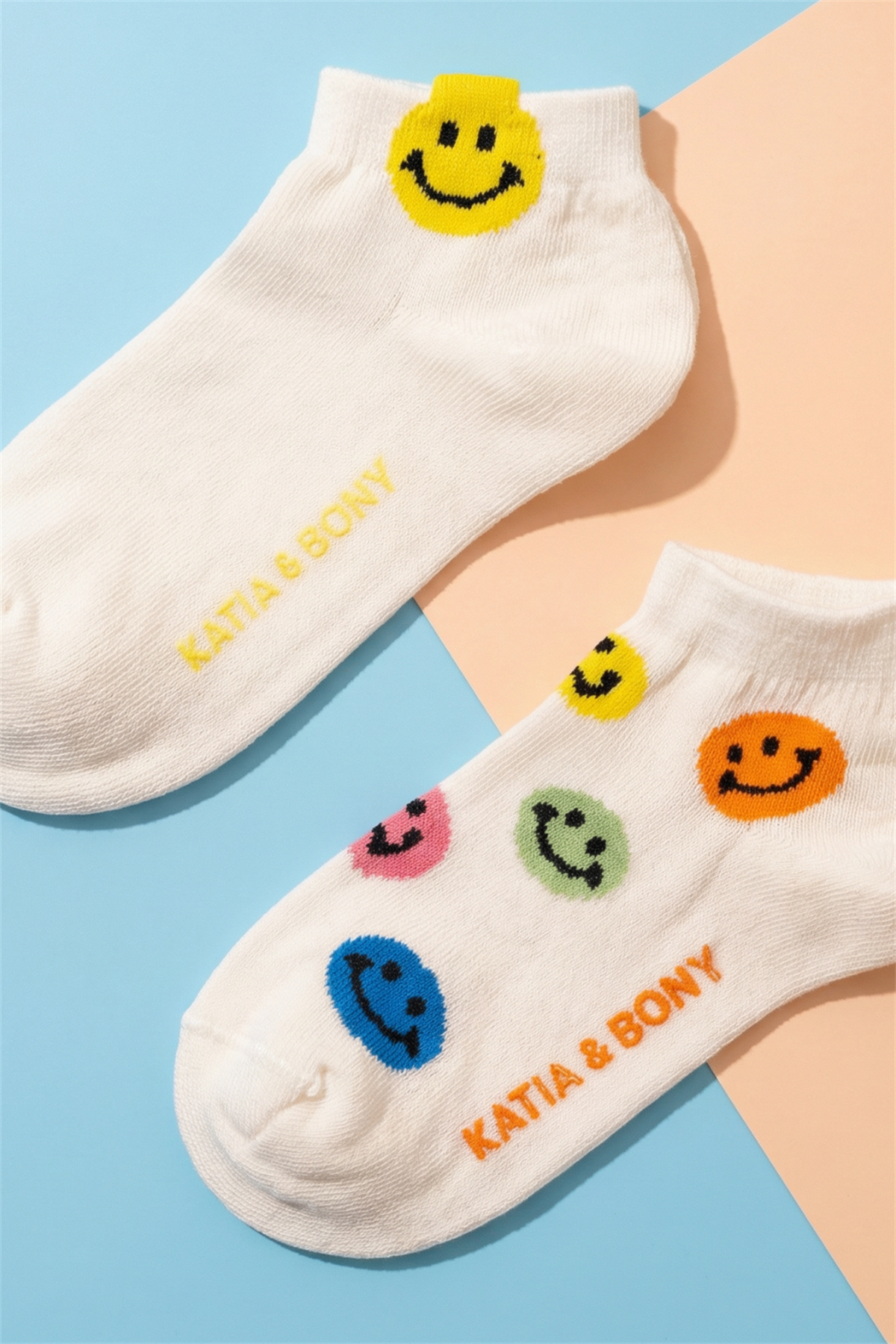 Kadın Gülen Yüz Desenli 2li Step Çorap