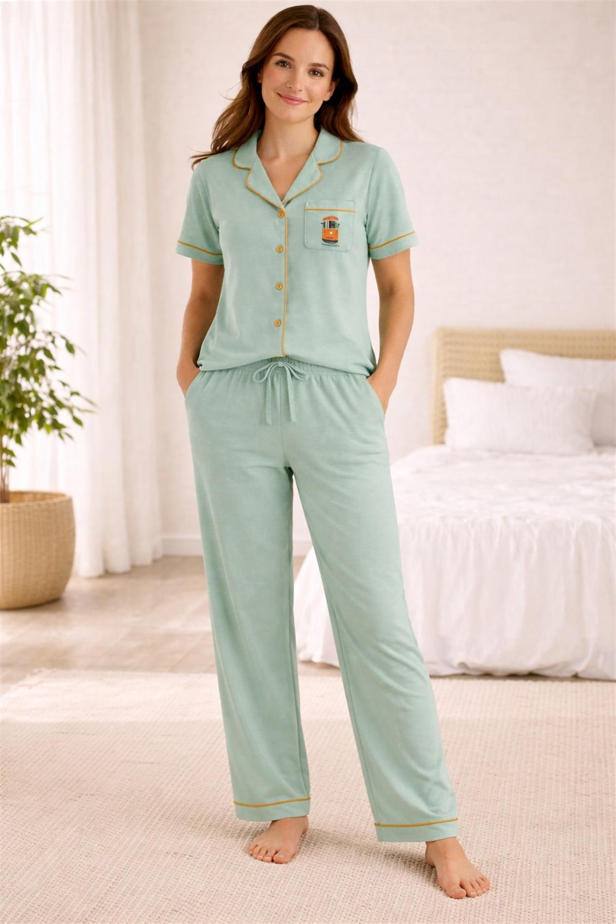 Kadın İstanbul Serisi Tren Desenli Premium Kutulu Pijama Takımı Yeşil