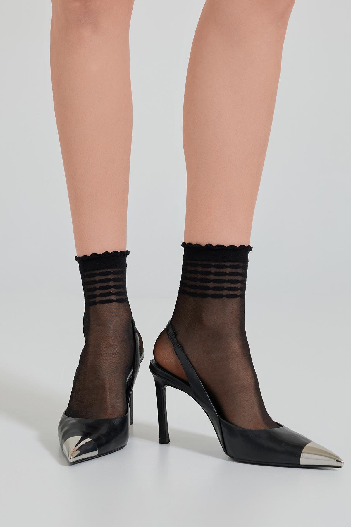 Womens Embossed Striped Fine Sock Black