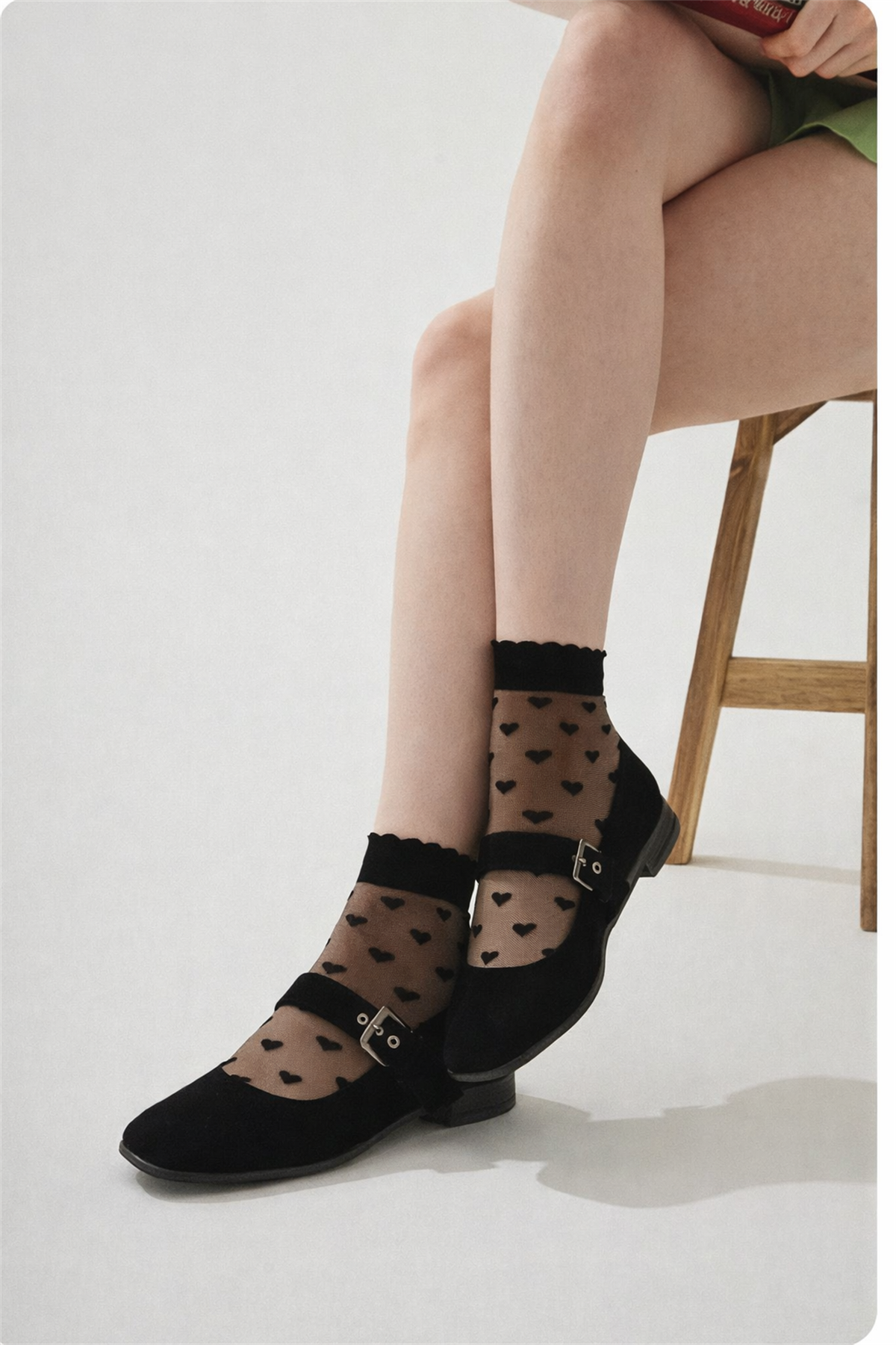 Kadın Kalpli İnce Soket Çorap Siyah