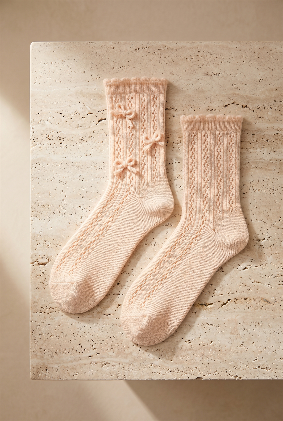 Kadın Örgü Fiyonklu Triko Çorap Ekru