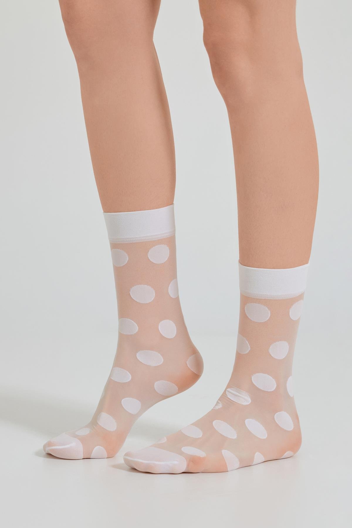 Womens Polka Dot Fine Ankle Socks White