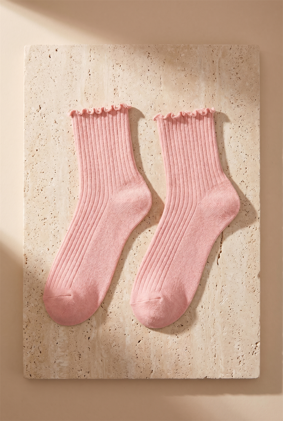 Kadın Renkli Bileği Fırfırlı Soket Çorap Pembe