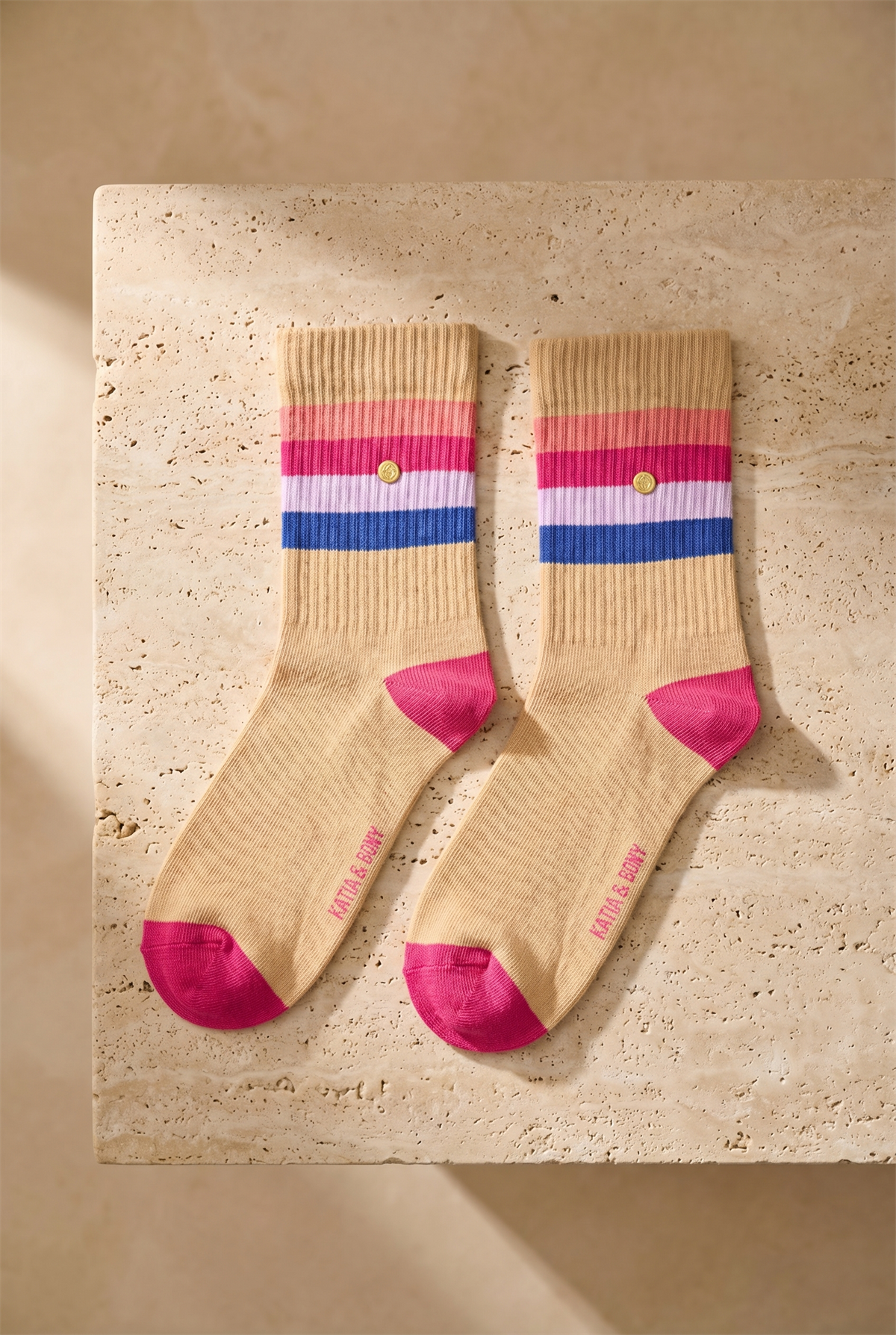 Kadın Renkli Şeritli Soket Çorap Pudra