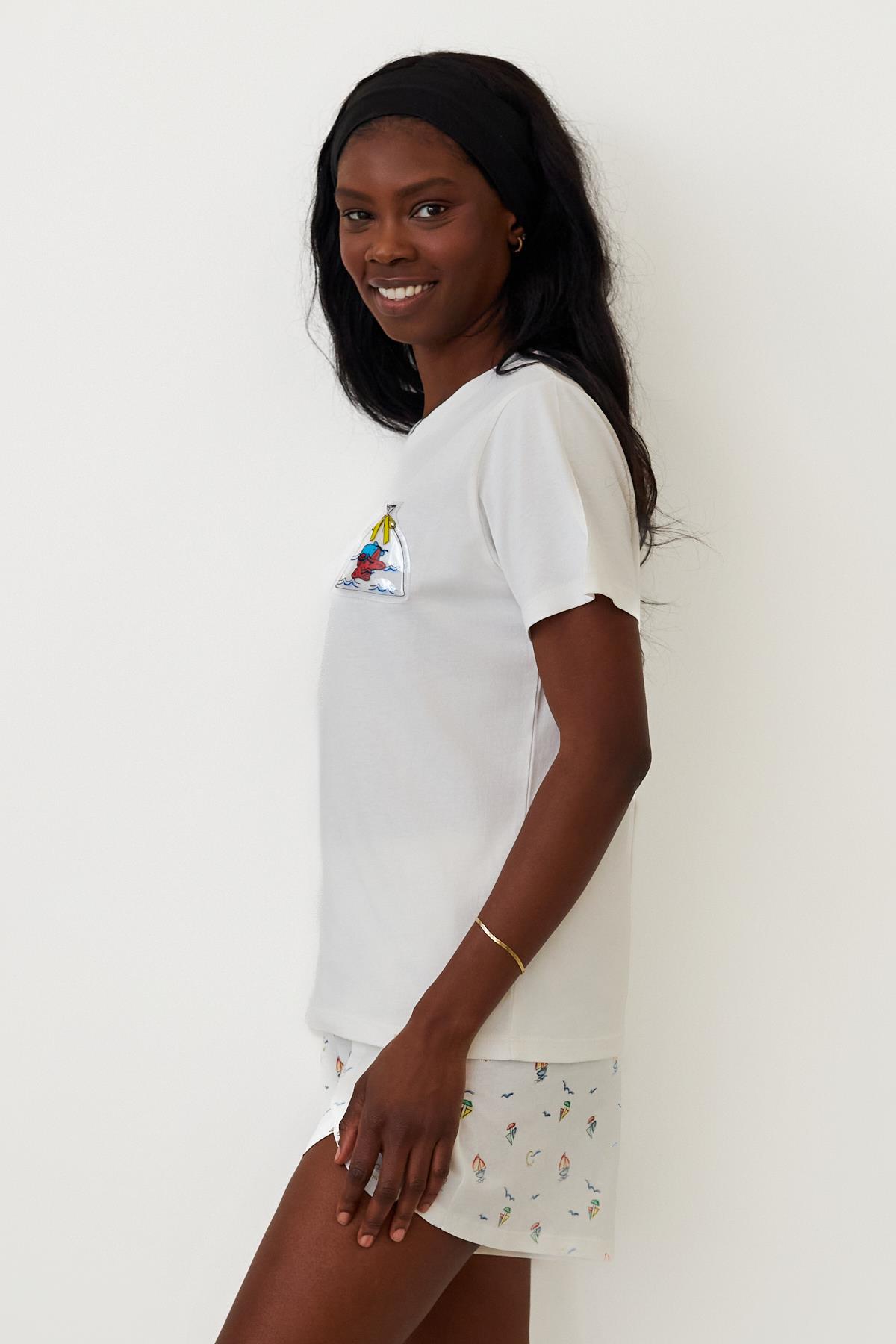 Kadın Seageo Balıklı Şortlu Pijama Takımı Ekru