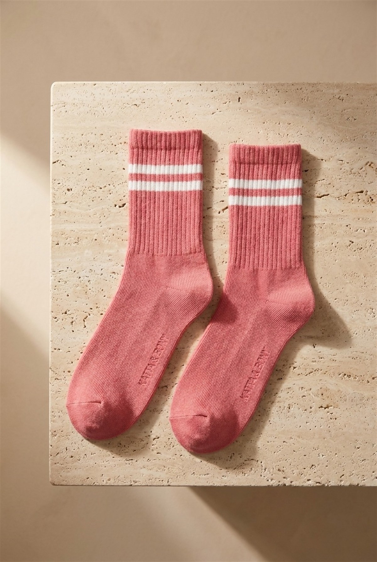 Kadın Şeritli Soket Çorap Koyu Pembe