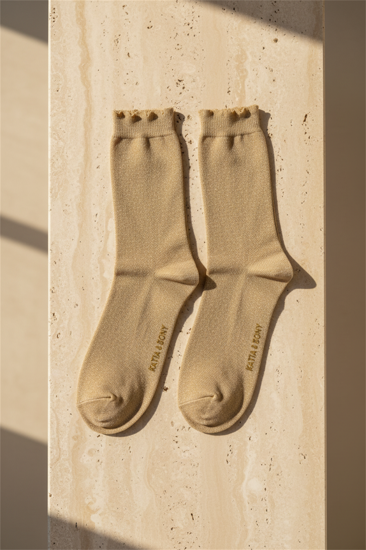 Kadın Shine Soket Çorap Gold