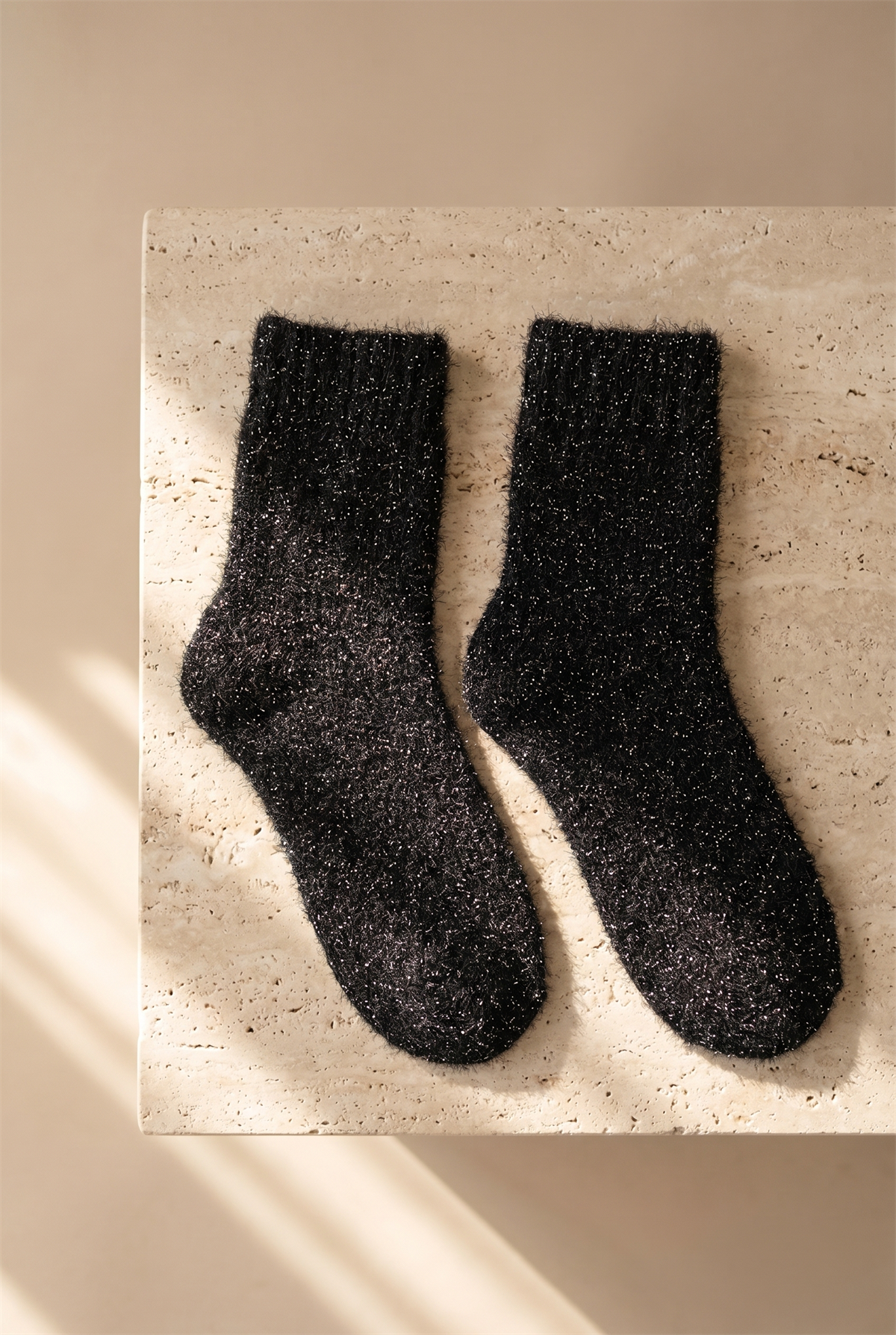 Kadın Simli Peluş Soket Çorap Siyah
