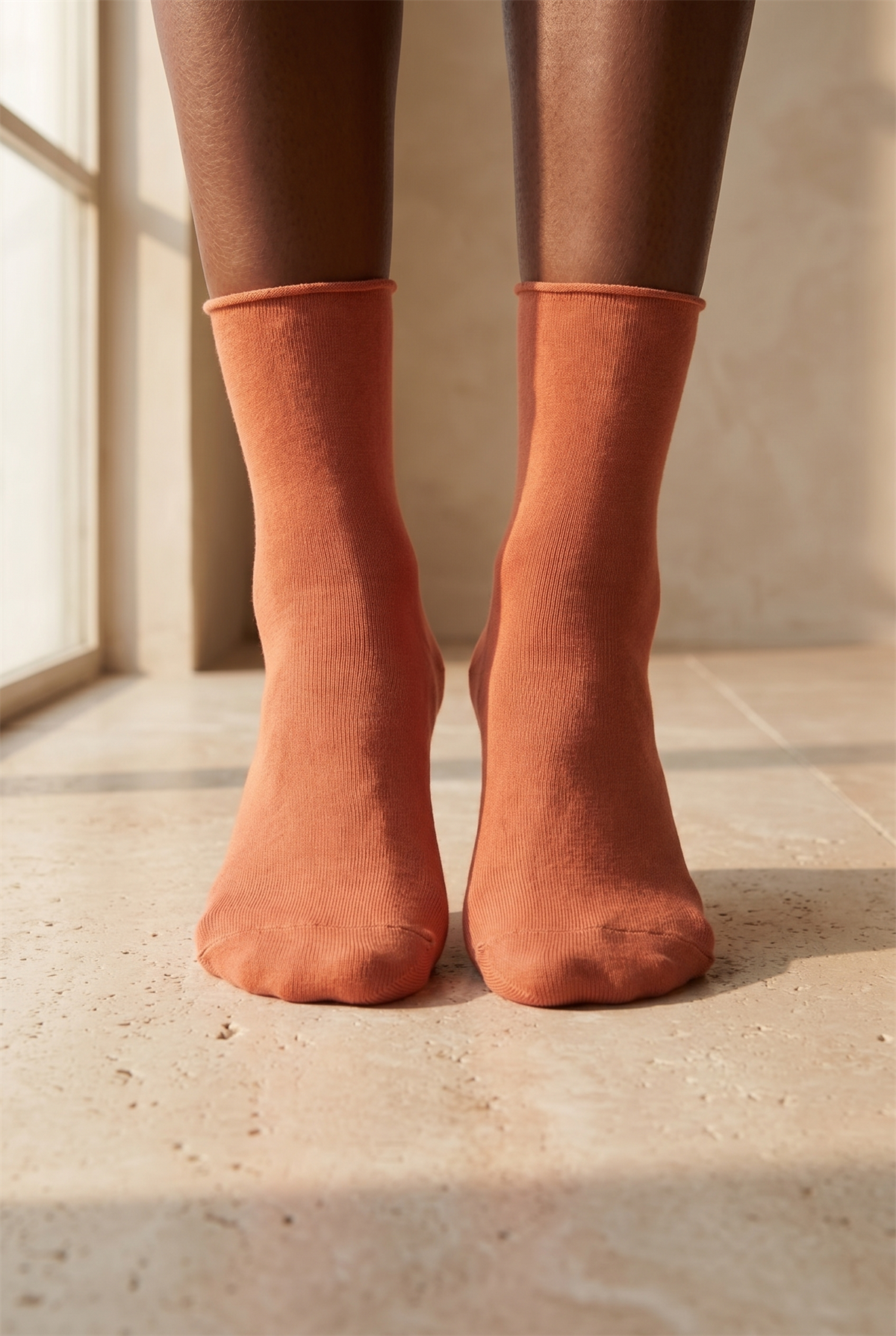 Kadın Turuncu Renkli Lastiksiz Modal Kumaş İnce Soket Çorap