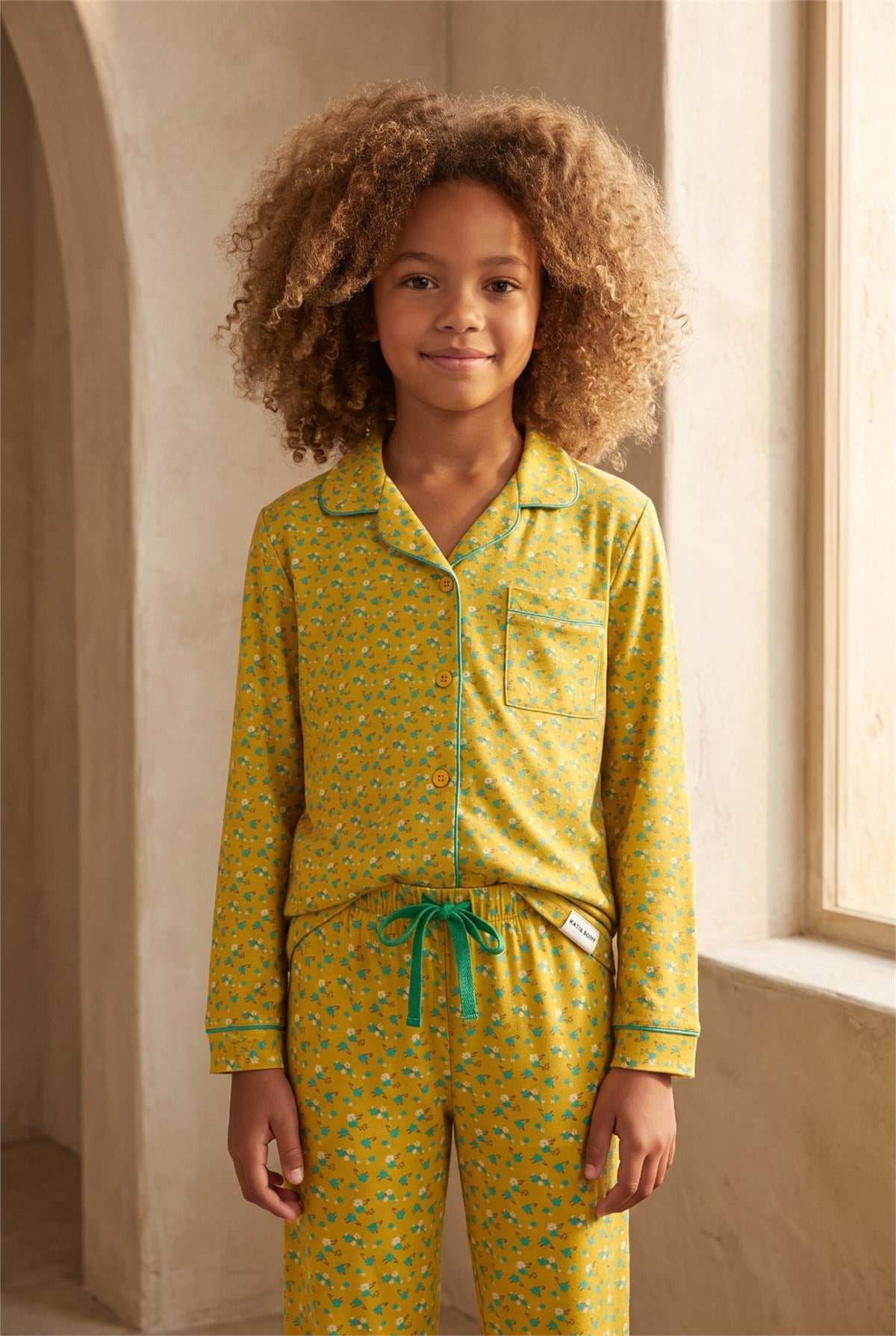 22512K2013 RETRO FLORALS ÇİÇEKLİ KIZ ÇOCUK PİJAMA TAKIM Mustard