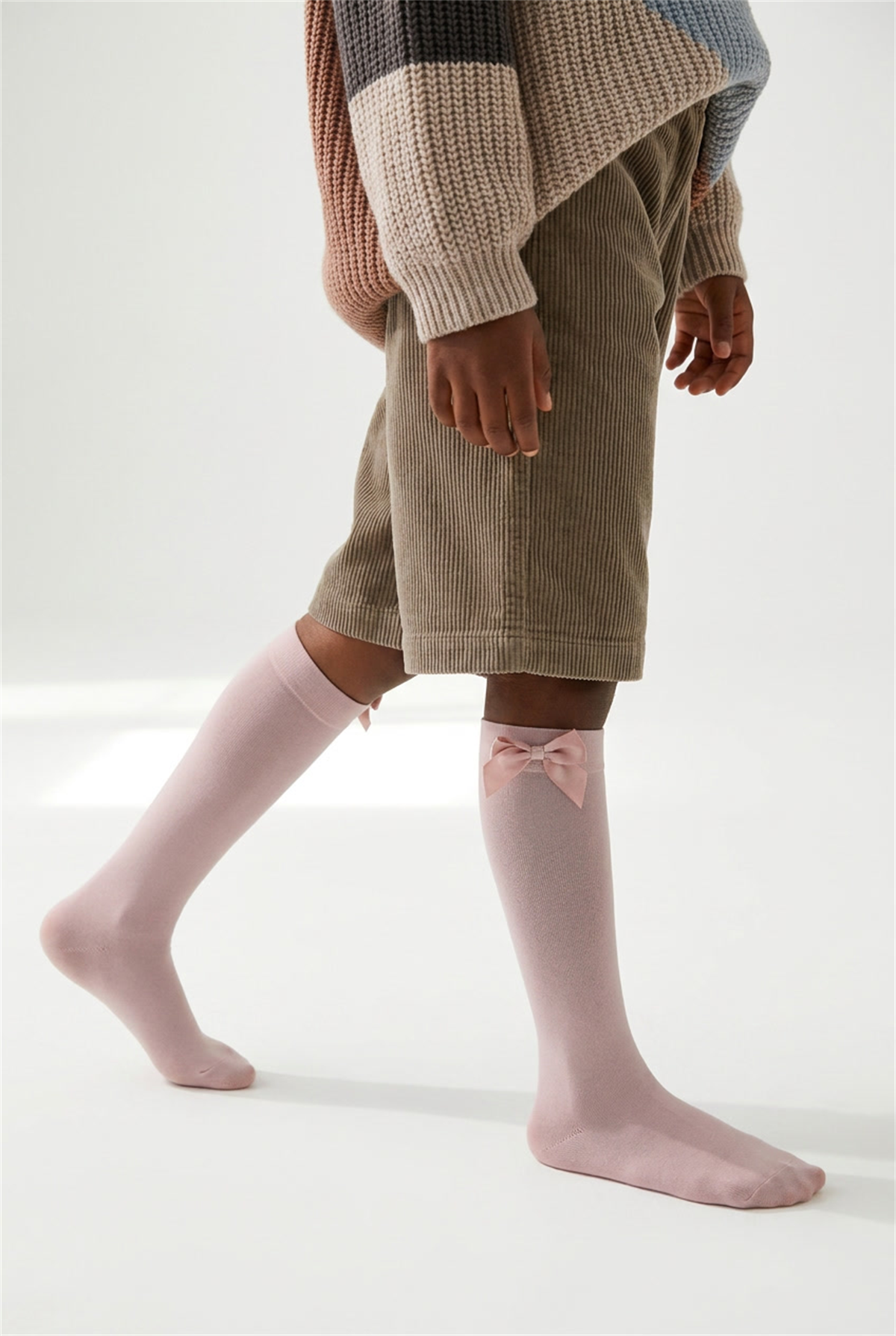 Kız Çocuk Fiyonklu Dizaltı Çorap Pembe