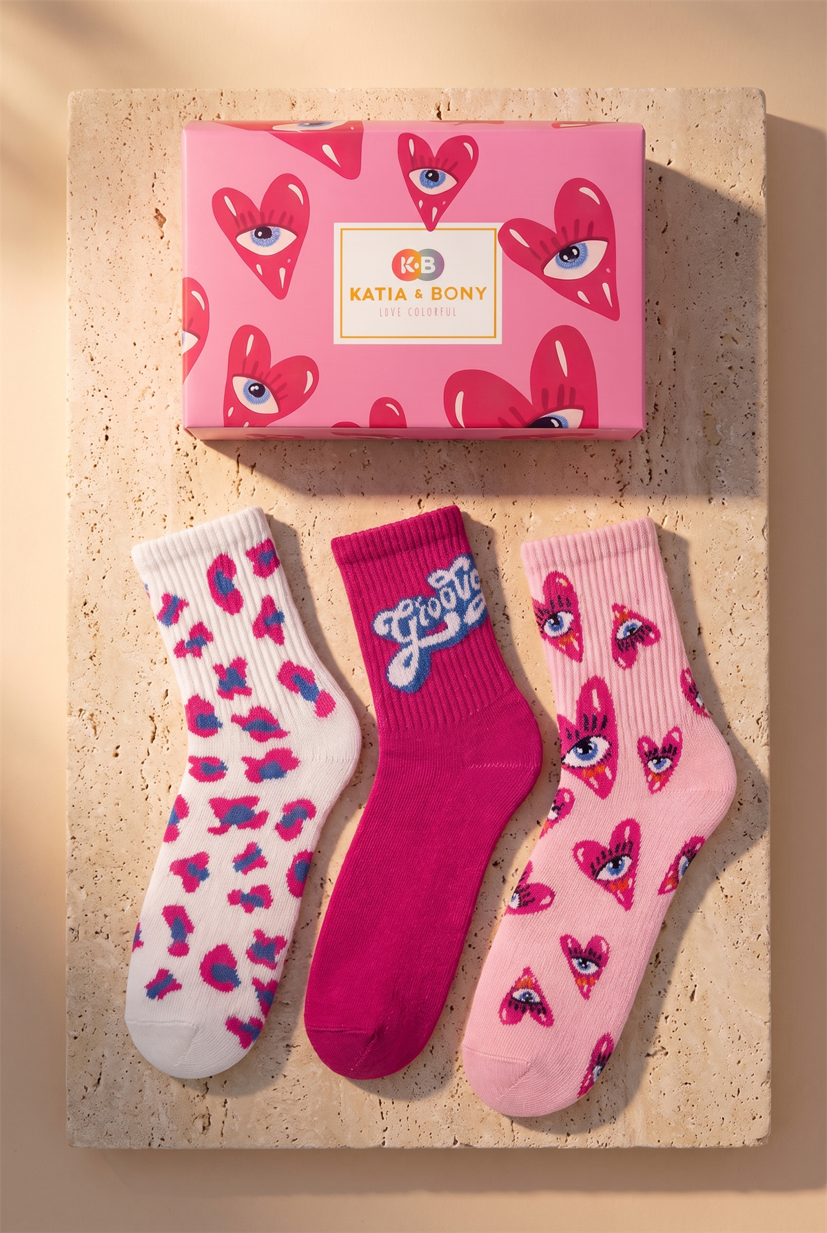 Girls Heart Patterned 3-Piece Boxed Socks