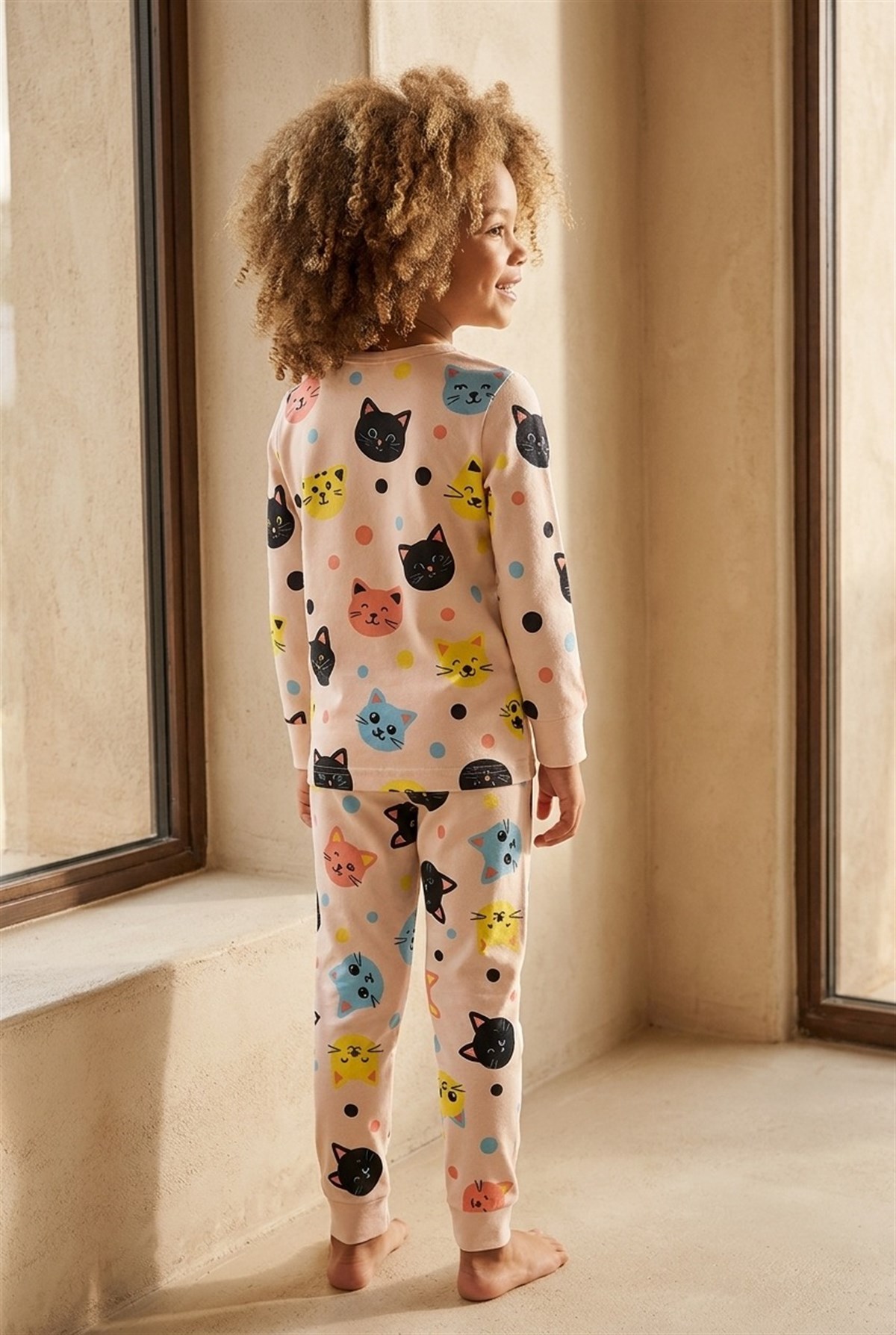 Kız Çocuk Kedi Desenli Pijama Takımı Açık Pembe