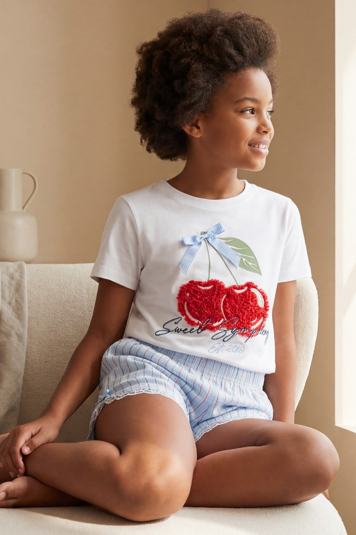 Kız Çocuk Mediterranean Kiraz İşlemeli Şortlu Pijama Takımı