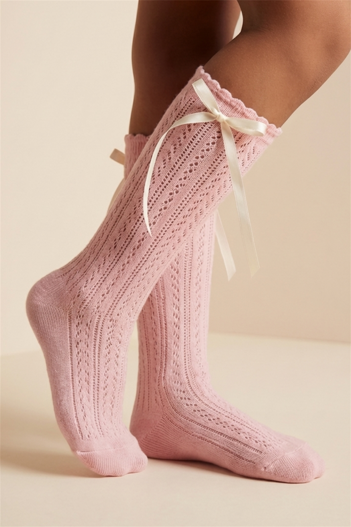 Girls Satin Bowknit Under-knee Socks