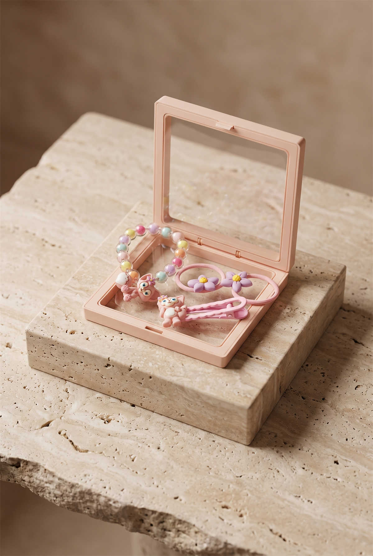Kız Çocuk Sevimli Figürlü 4lü Kutulu Toka Seti Pembe