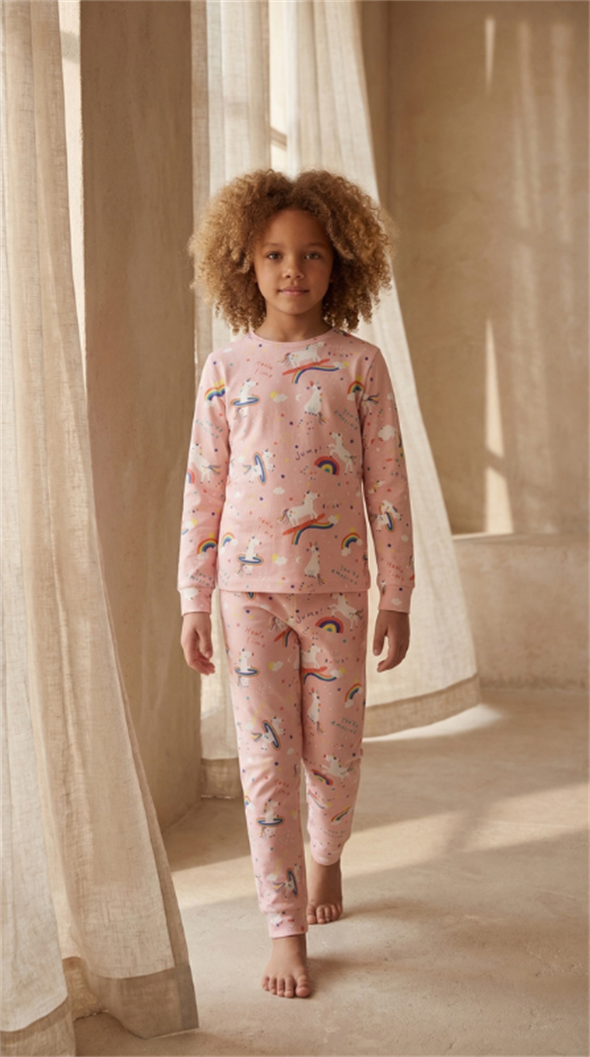 Kız Çocuk Unicorn Desenli Pijama Takımı Pembe
