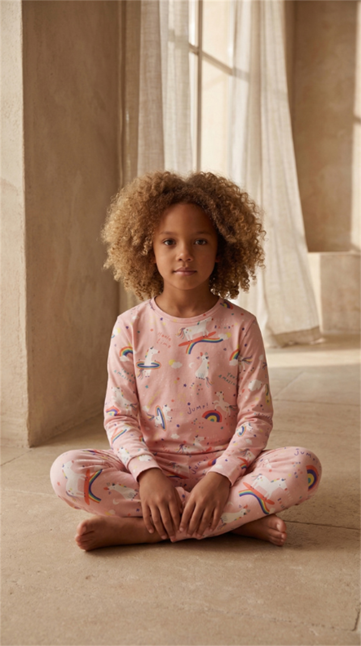 Kız Çocuk Unicorn Desenli Pijama Takımı Pembe