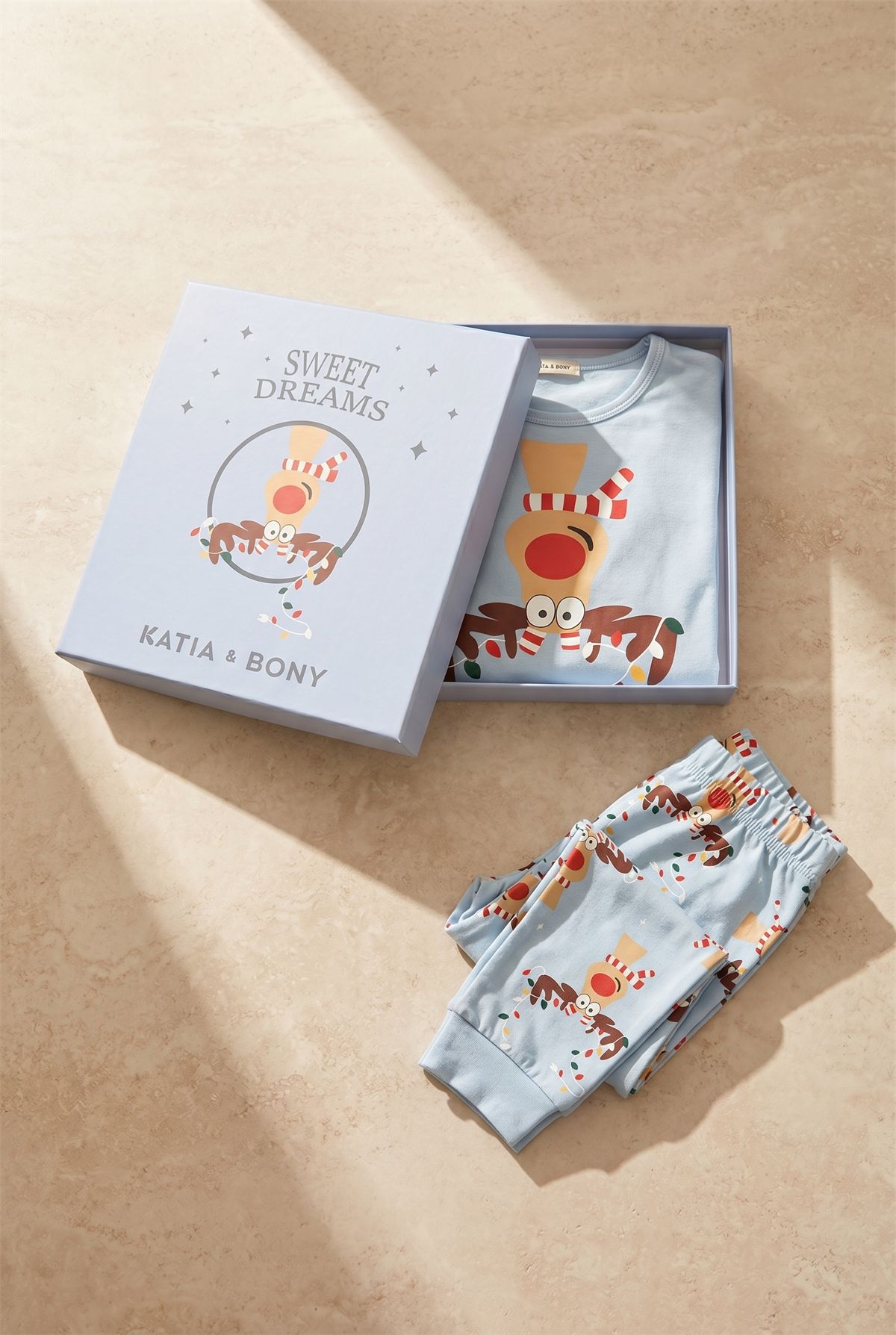 Lovely Deer Kutulu Çocuk Pijama Takımı Mavi