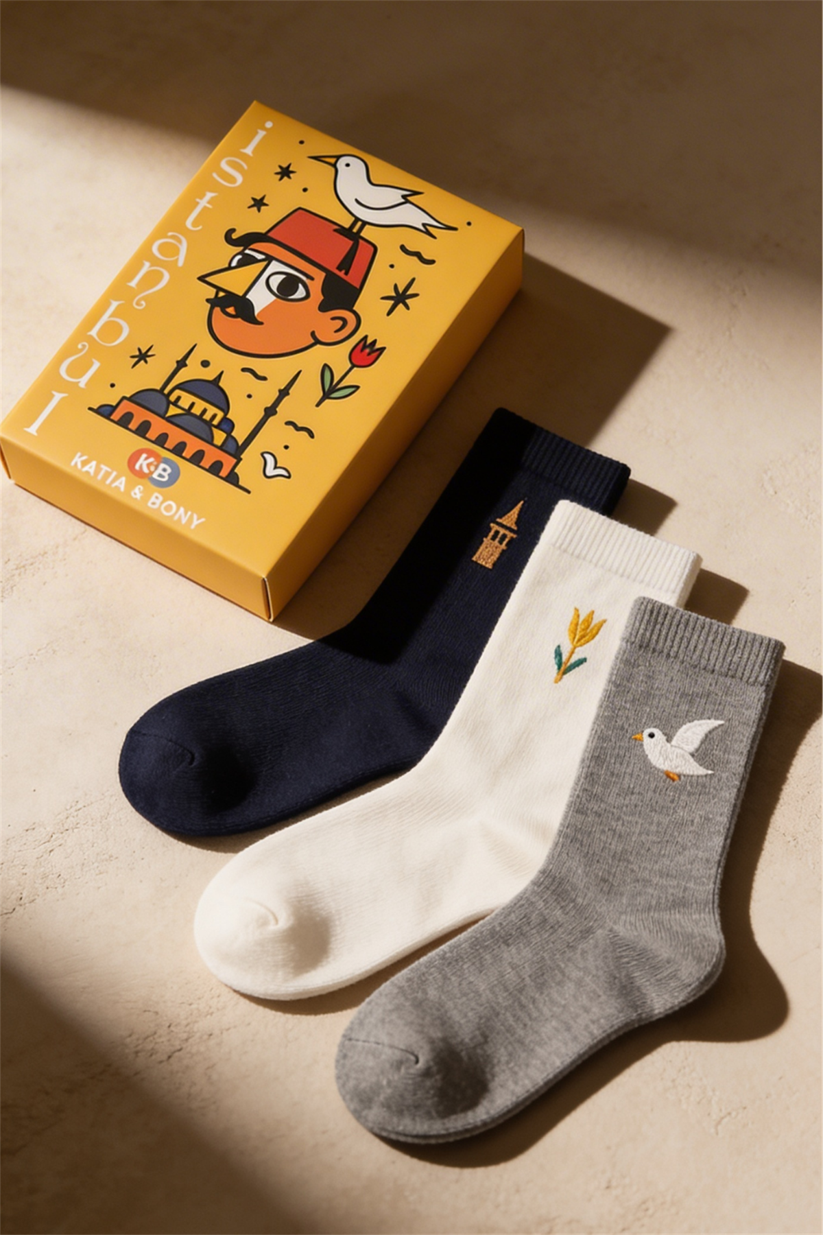 Özel İstanbul Koleksiyonu Kutulu 3lü Şehir İkonları Unisex Çorap Seti