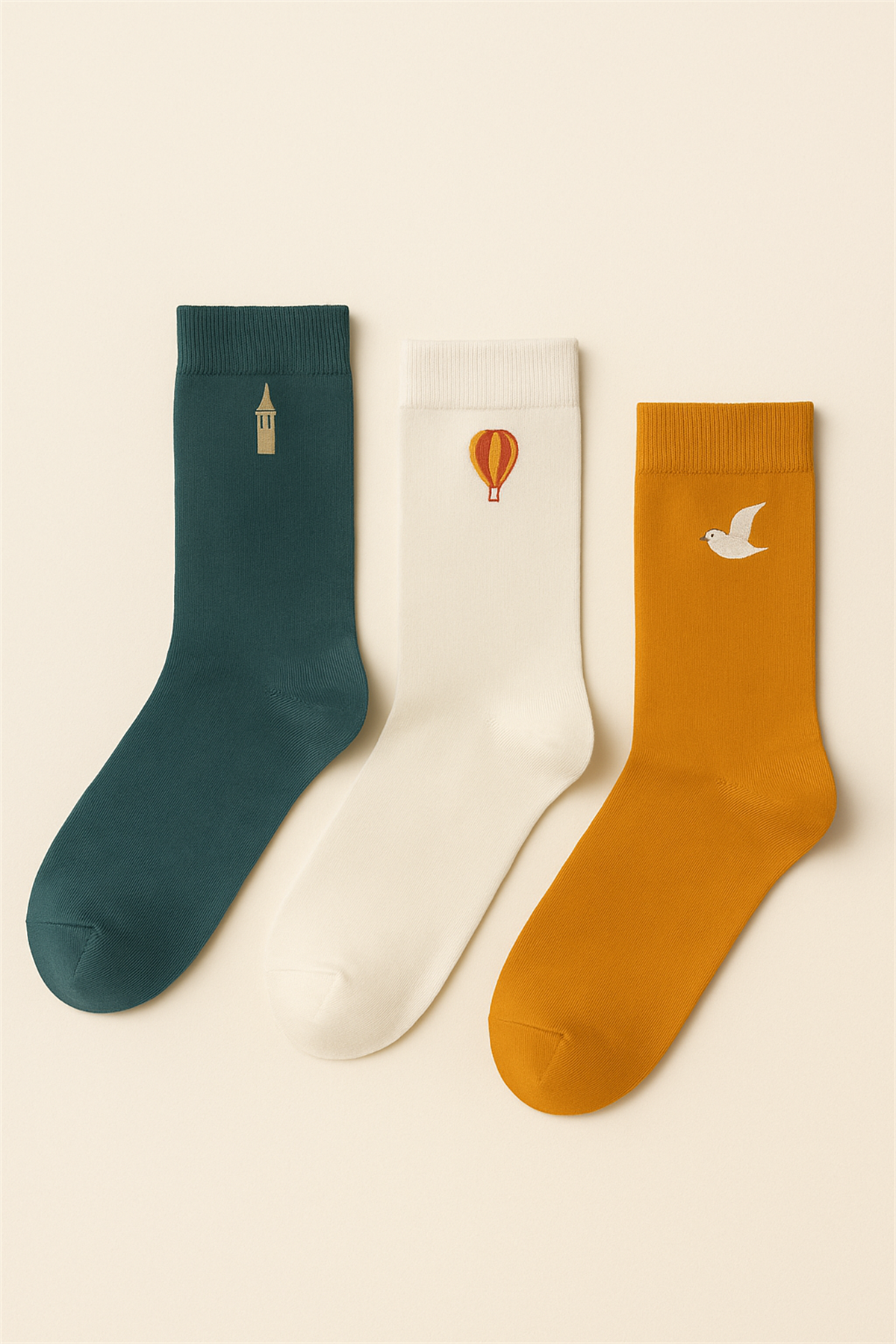 Özel İstanbul Koleksiyonu Kutulu 3lü Şehir İkonları Unisex Çorap Seti