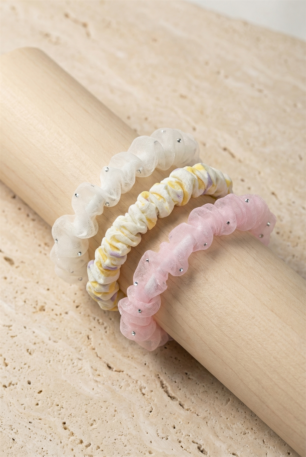 Colorful 3-Piece Assorted Rubber Buckle Multi-Colored