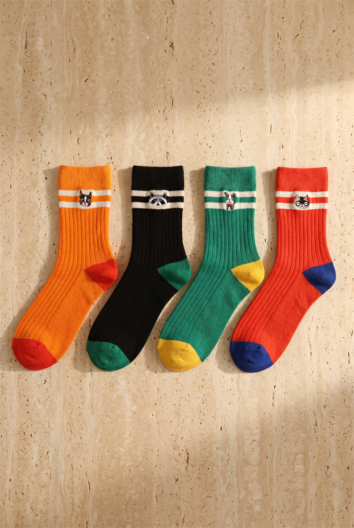 Unisex Hayvan Desenli 4lü Paket Soket Çorap Siyah/Yeşil/Kırmızı/Turuncu
