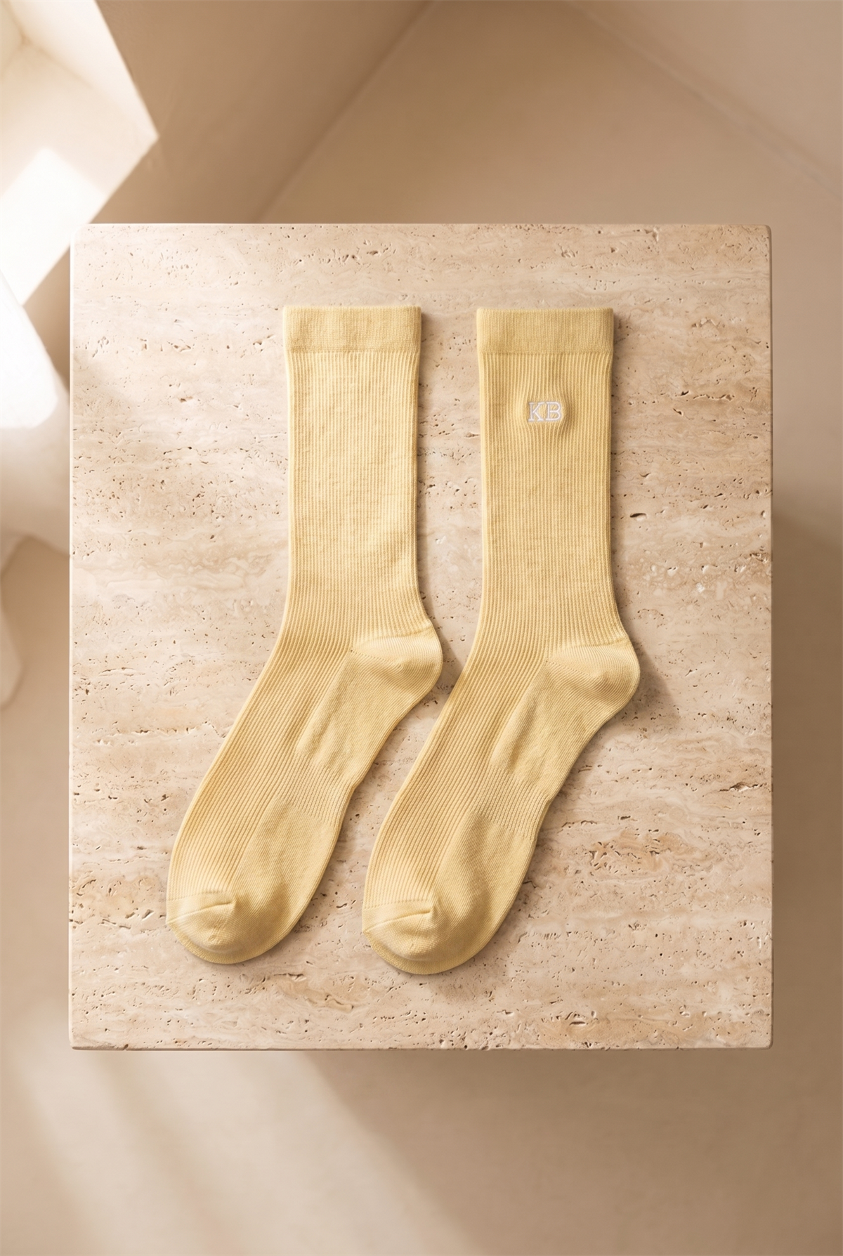 Unisex K&B Nakışlı Soket Çorap Sarı