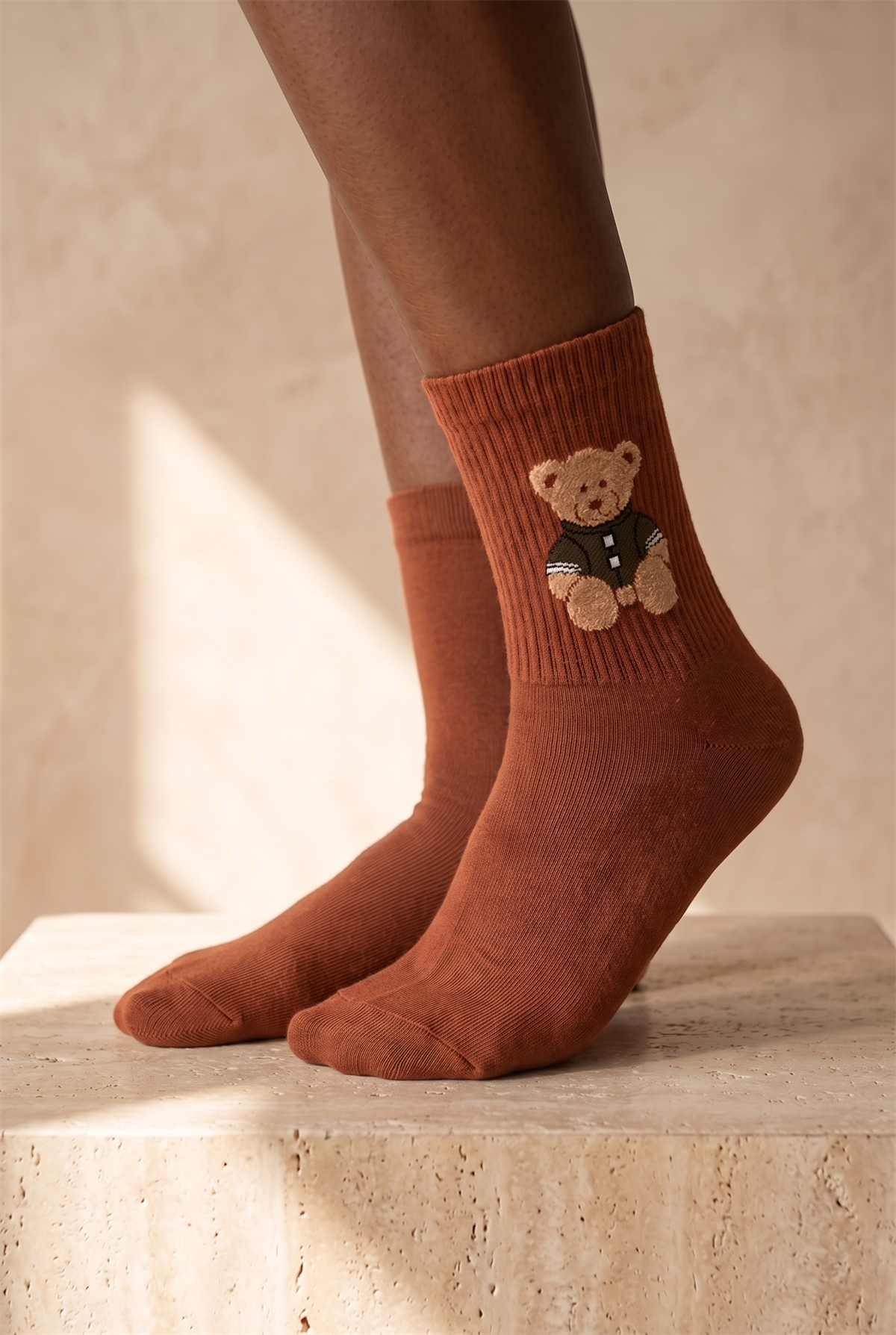 Unisex Teddy Desenli Soket Çorap Kahverengi