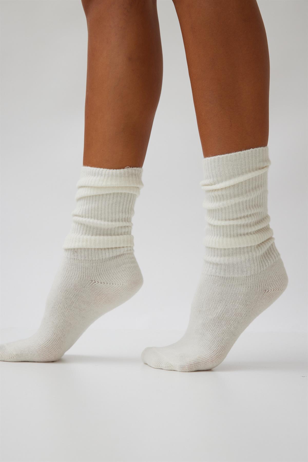 Women’s Wool Knee-High Socks Cream