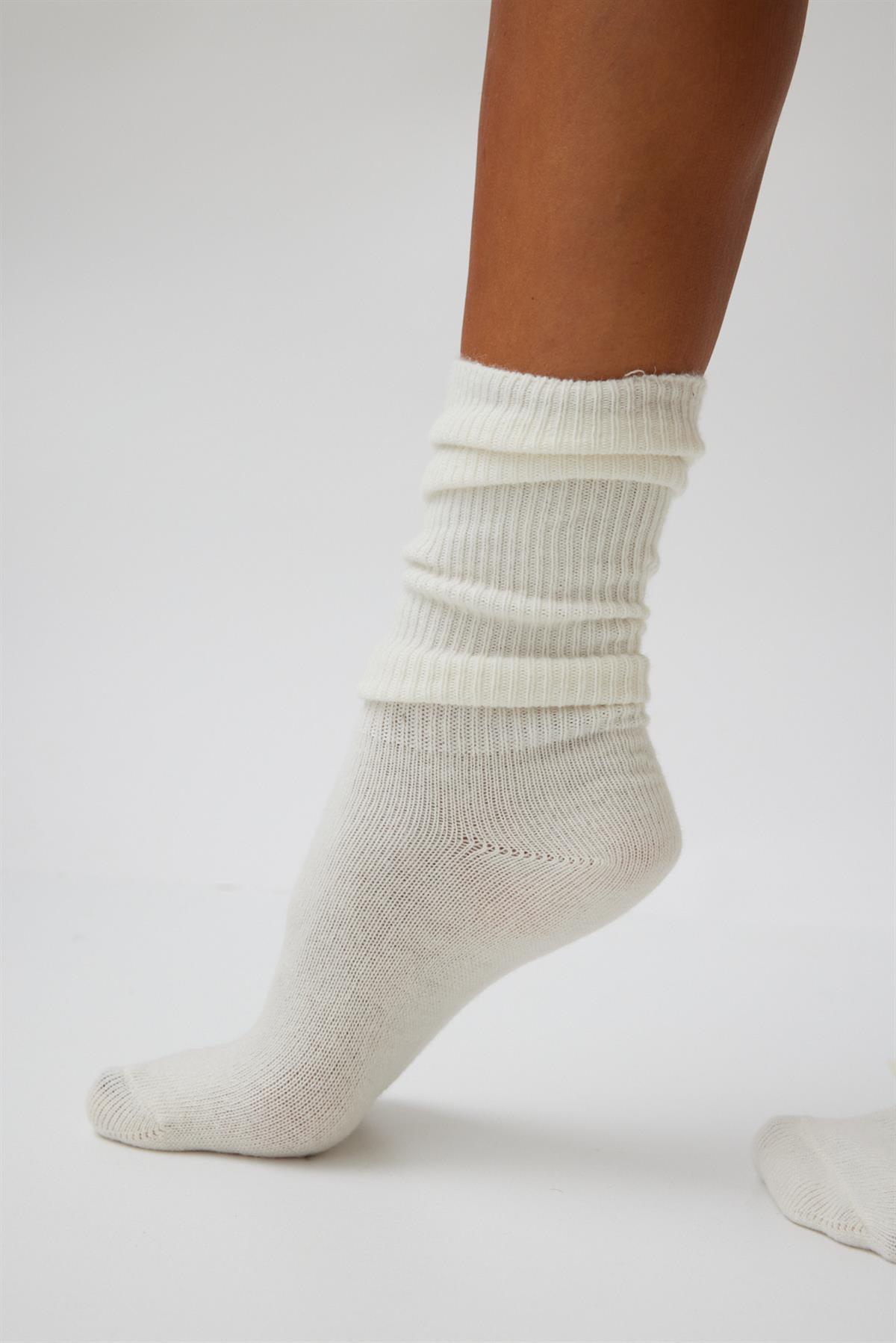 Women’s Wool Knee-High Socks Cream