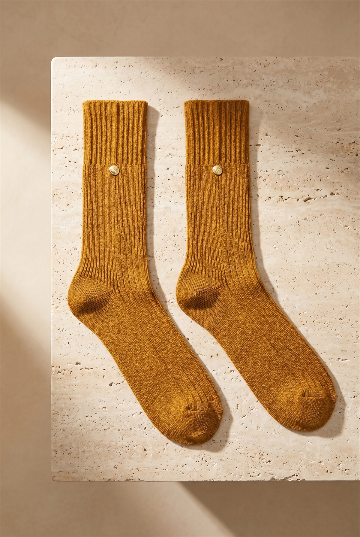 Zımba Detaylı Viskon Triko Soket Çorap Hardal