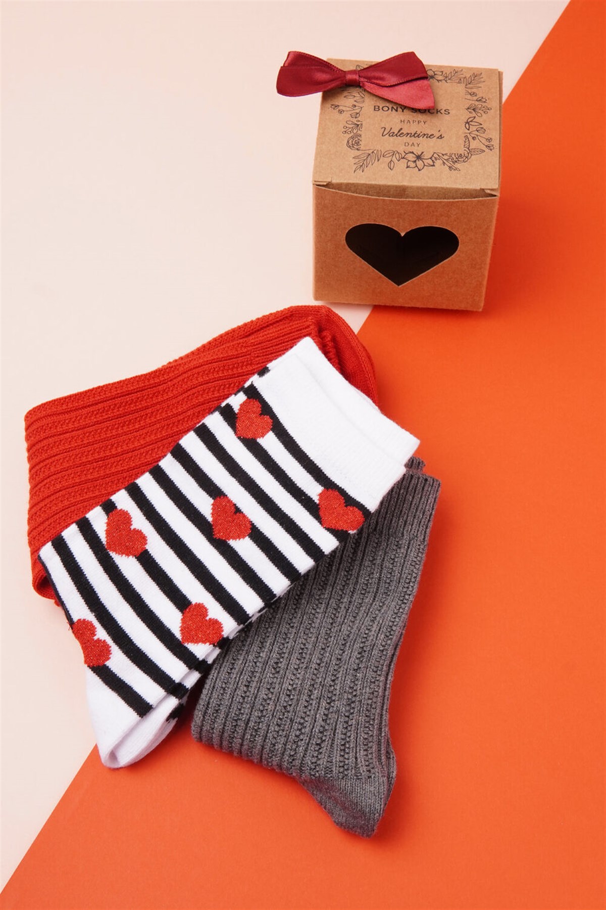 Katia and Bony 3 lü Paket Sevgililer Günü Kadın Soket Çorap Desenli. 2