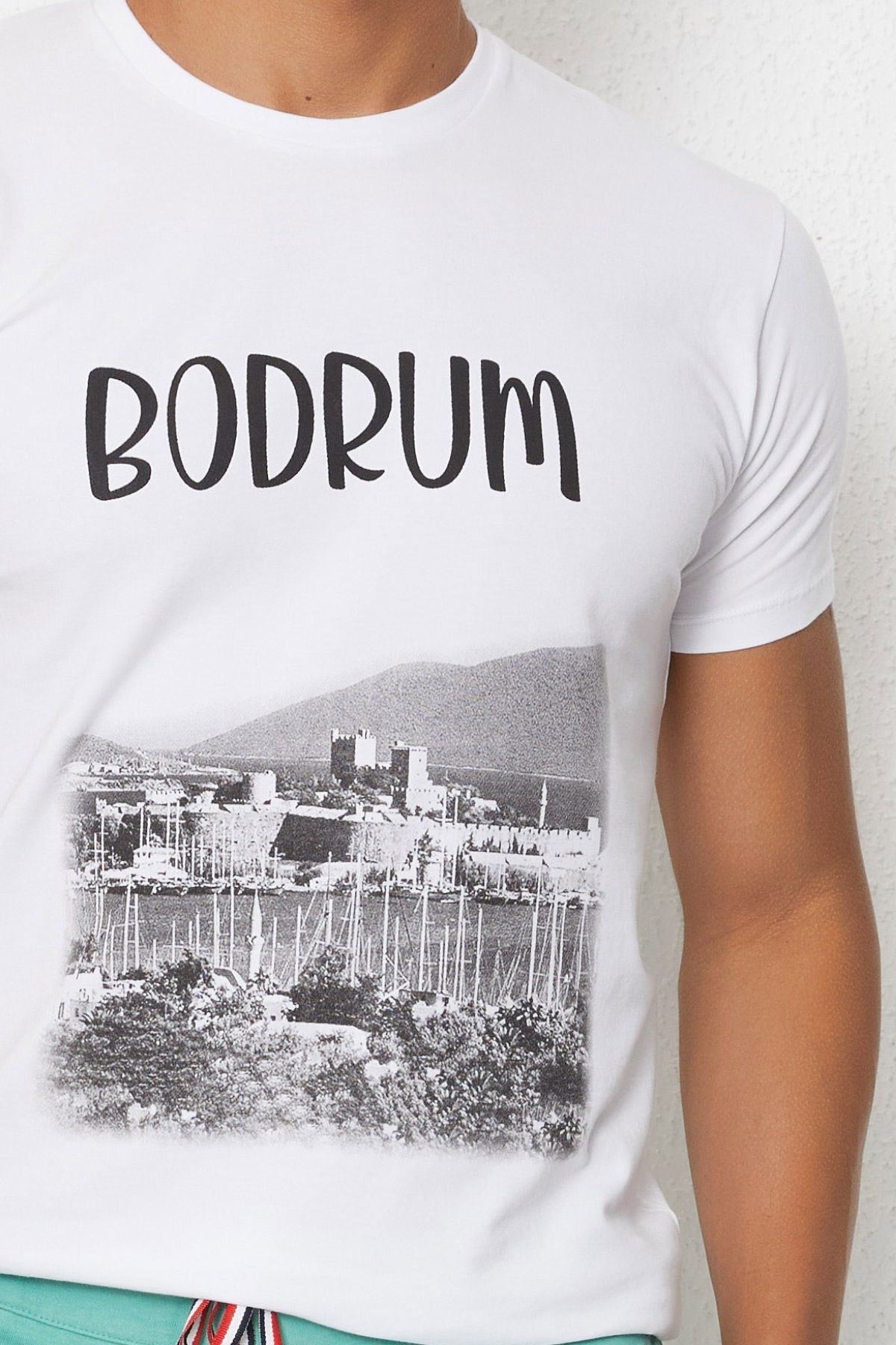 Katia and Bony Bodrum Erkek T-shirt Beyaz. 2