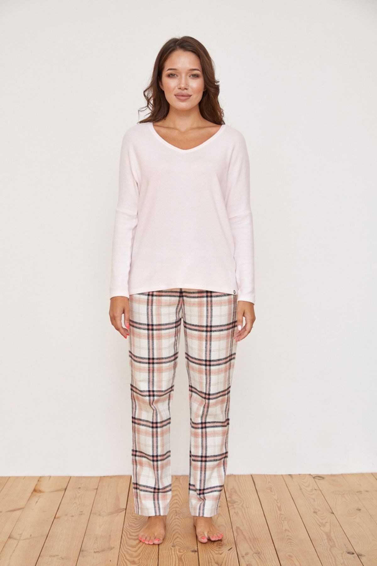 Katia and Bony Pastel Neutrals Kadın Pantolon Desenli. 2 Katia and Bony Pastel Neutrals Kadın Pantolon Desenli. 2
