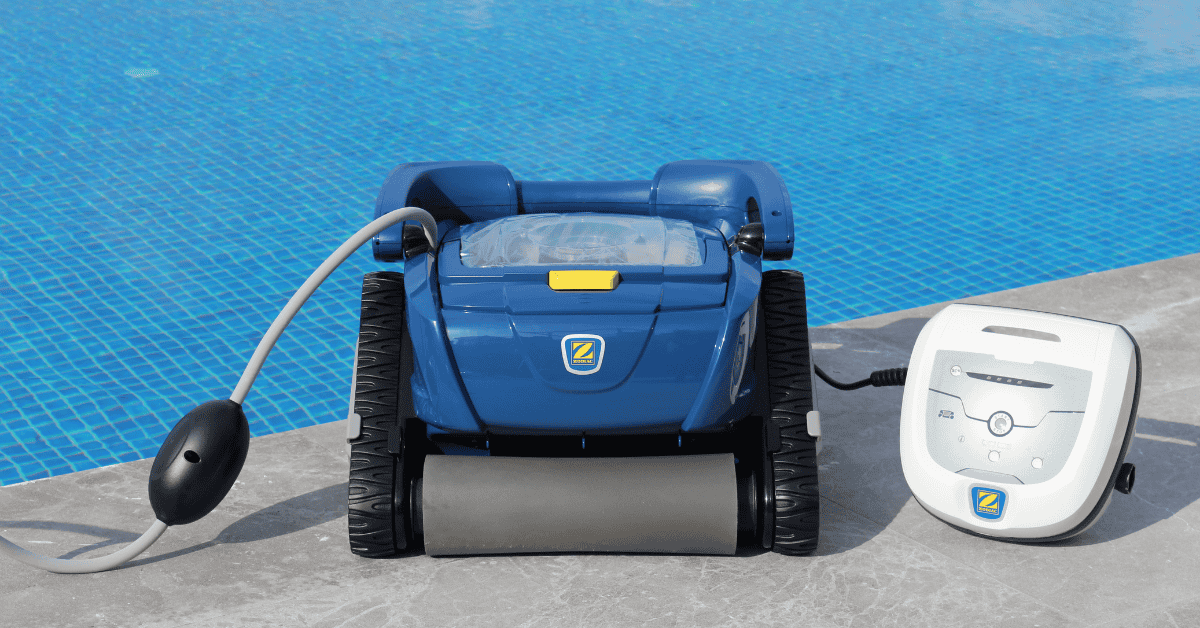 Havuz robotu ile otomatik havuz temizliği