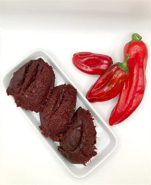 Urfa Tatlı Biber Salçası (Tatlı İsot Reçeli) 1 Kg