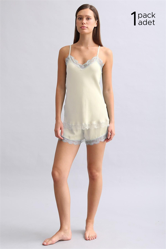 Kadın Ekru Dantelli Bambu Şort Takım Hediye Paketi