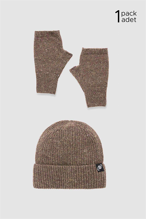 Kadın Kutlu Bere Eldiven Takımlı Hediye Paketi