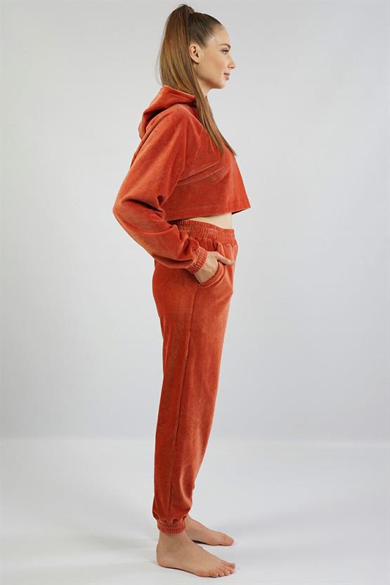 Mısırlı Kadın Kadife Uzun Kollu Kiremit Pijama Takımı
